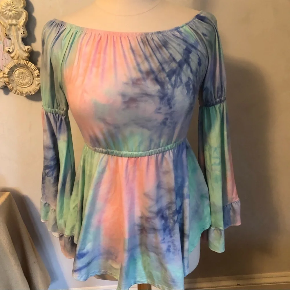 Girls tie dyed pink top w/elastic waist & upper arms w/ long ruffle bell sleeves